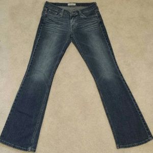 American Eagle stretch blue jeans