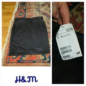 NWT black mini skirt