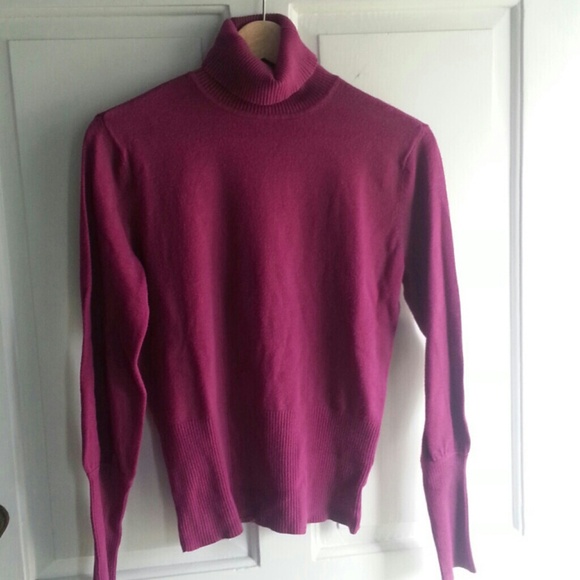 Turtle neck sweater