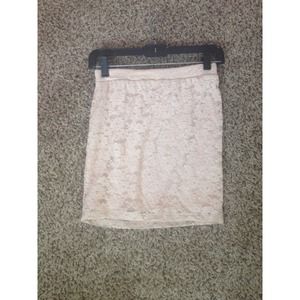 Pale pink pencil skirt NWOT