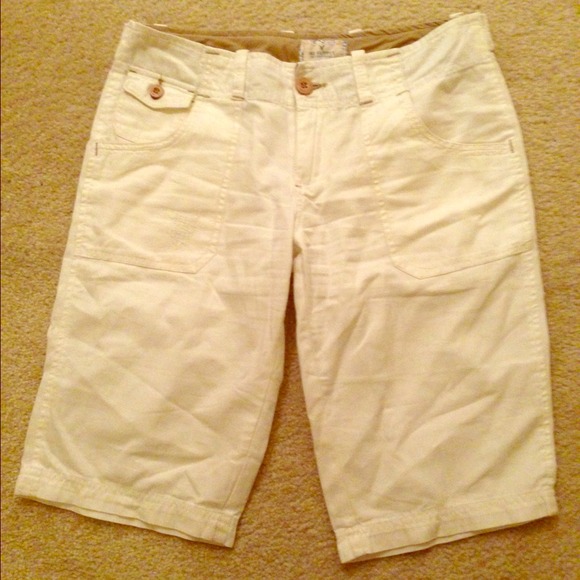 American Eagle Bermuda Shorts Size Small/3