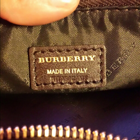 Burberry Anabel Wristlet - Picture 3 of 4