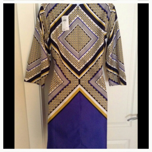 Stylish printed dress - Picture 3 of 3