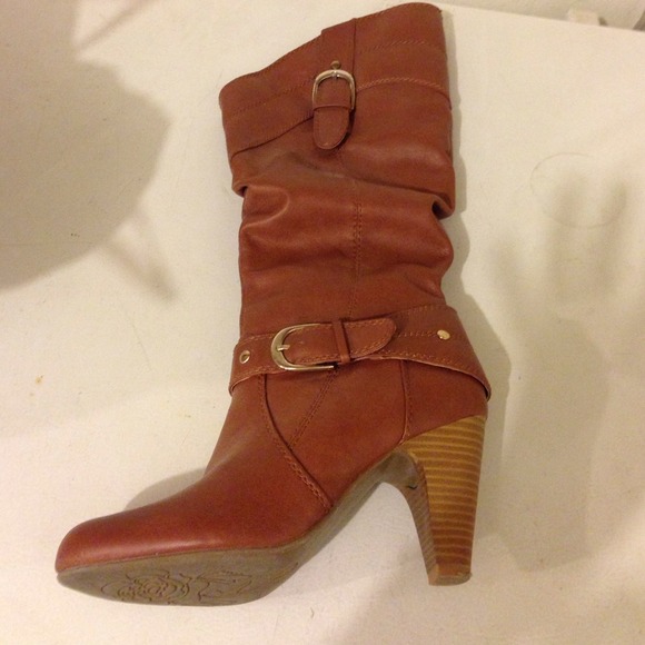 Boots!