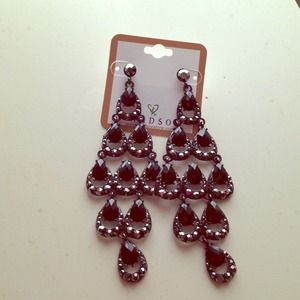Black sparkle chandelier earrings