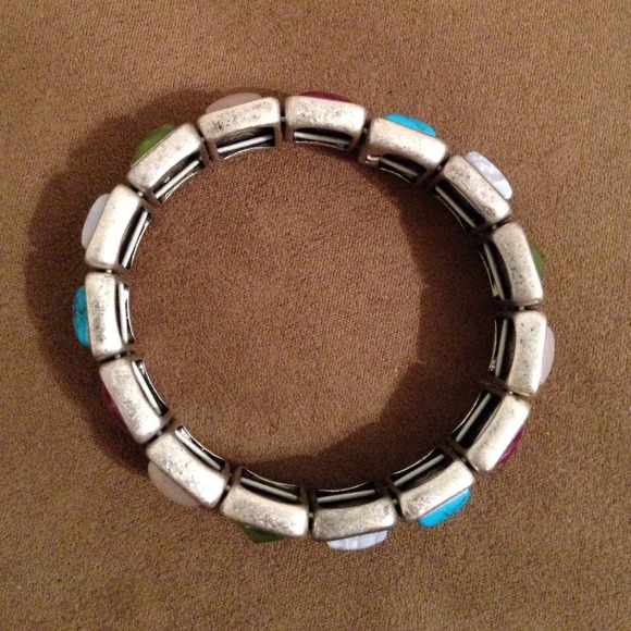 Multi colored stretch bracelet - Picture 2 of 4