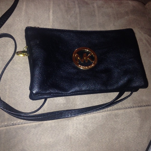 Michael Kors wristlet