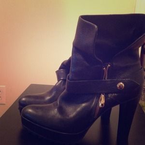 Leather booties