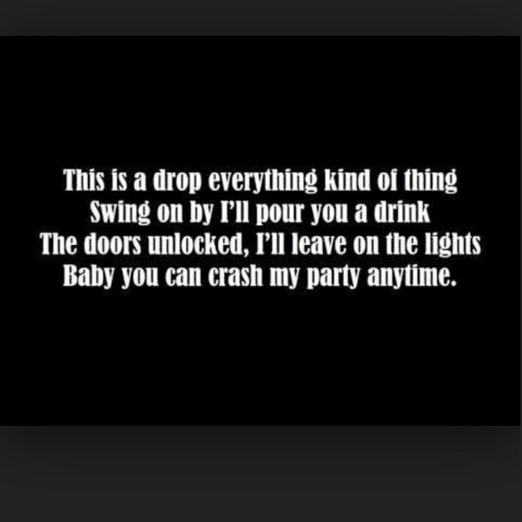 💋Come Party with Yours Truly💋 - Picture 2 of 4