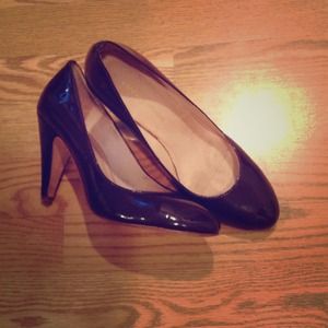 Adrienne Vittadini-Purple Pumps