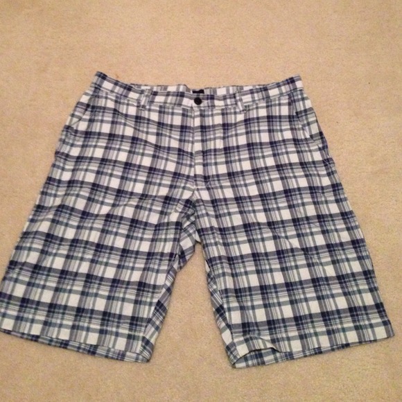 Gap mens shorts