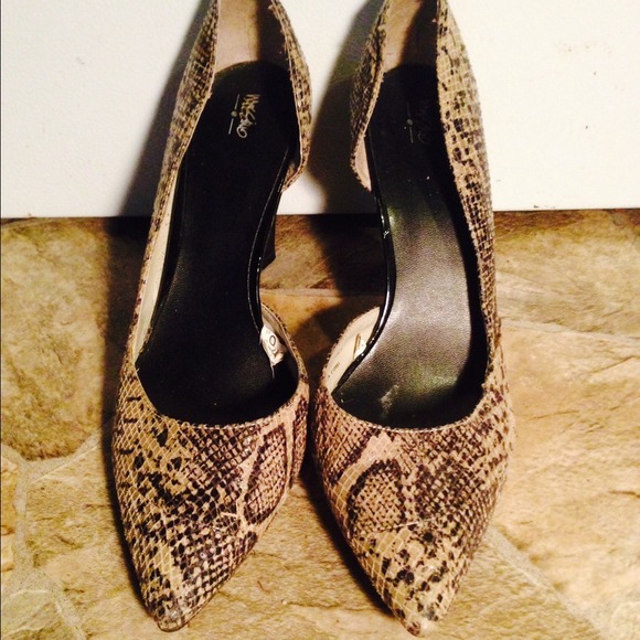 Snake Skin Print Heels Size 10