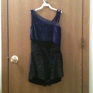 ❄Purple and black figure skating dress❄
