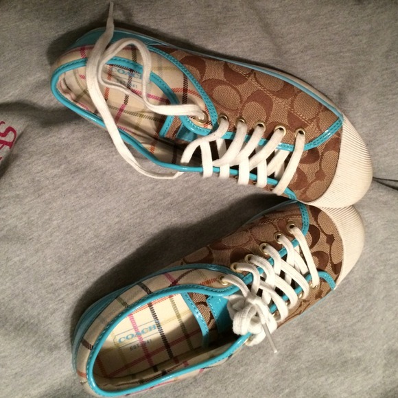 OFFICIAL Coach Monogram Sneakers w/ sky blue trim.