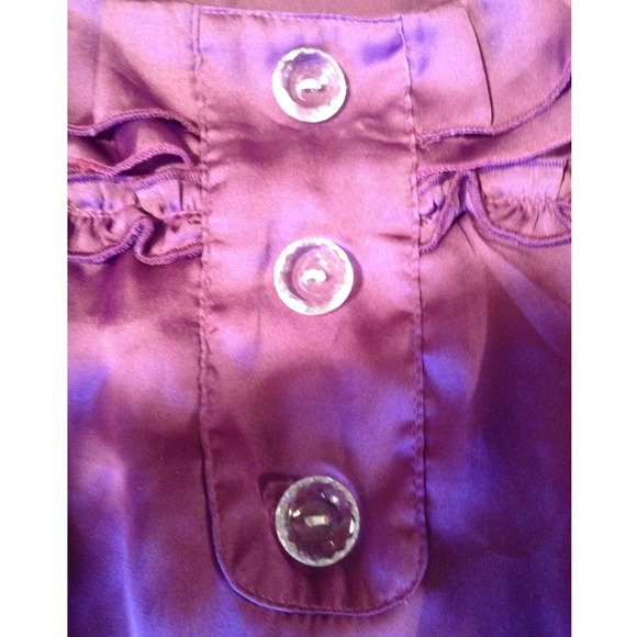 Top - Picture 2 of 3