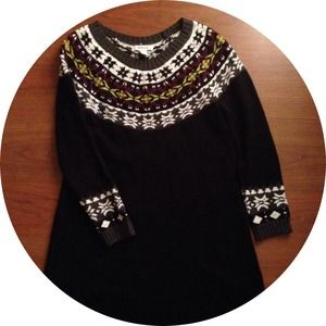 Sweater dress with purple yellow white detail