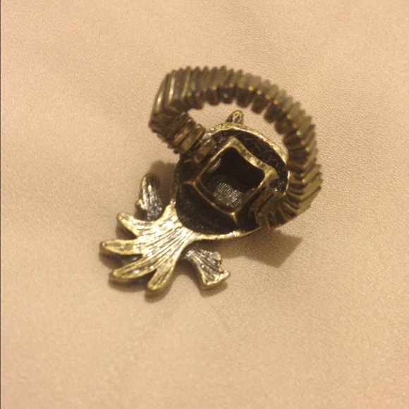 🎀REDUCED🎀 Adorable owl ring! - Picture 2 of 3