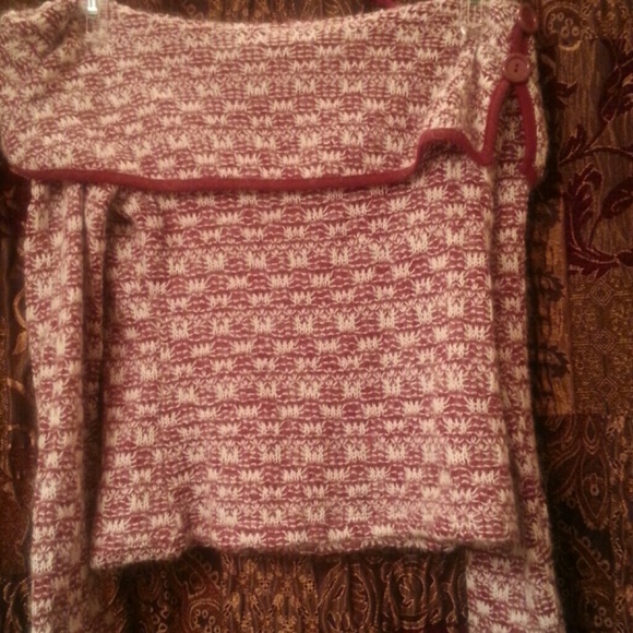 Clothing - Picture 3 of 3