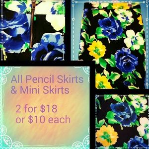 Stunning Floral Pencil Skirt