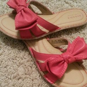 New sandles with cute bow