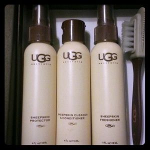 UGG Sheepskin Care Kit