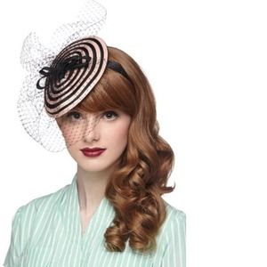 Modcloth fascinator headband