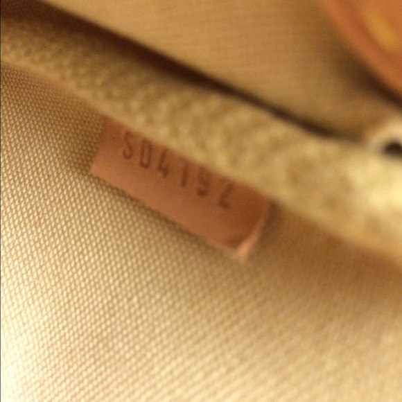 95% new Louis Vuitton - Picture 4 of 4