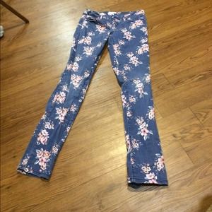 Blue flower power jeans