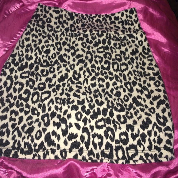 Pencil skirt