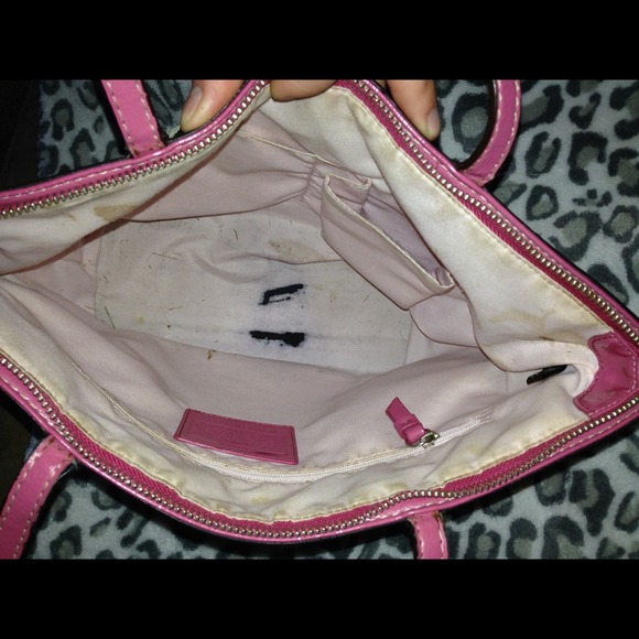 Coach Handbag💕 - Picture 2 of 2