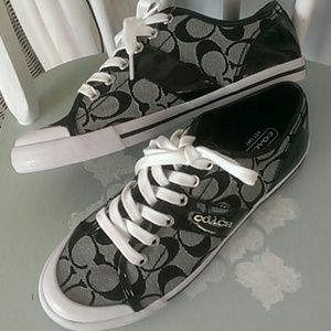 SOLD. .......Coach runners