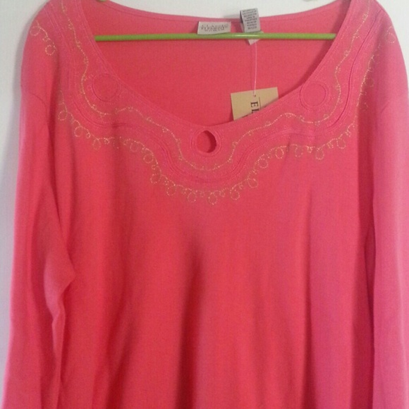 Coral or salmon colored 3/4. Sleeve keyhole tunic