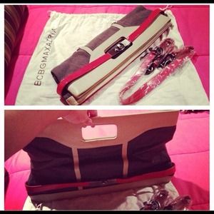 BCBG MaxAzria 2 way clutch