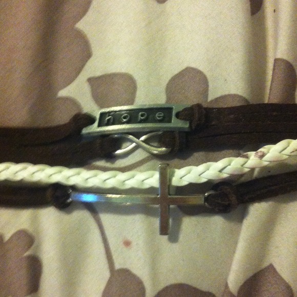 Brown and white bracelet