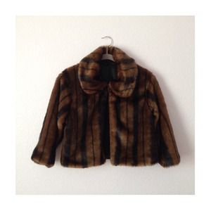 Cejon Faux Fur Cropped Jacket