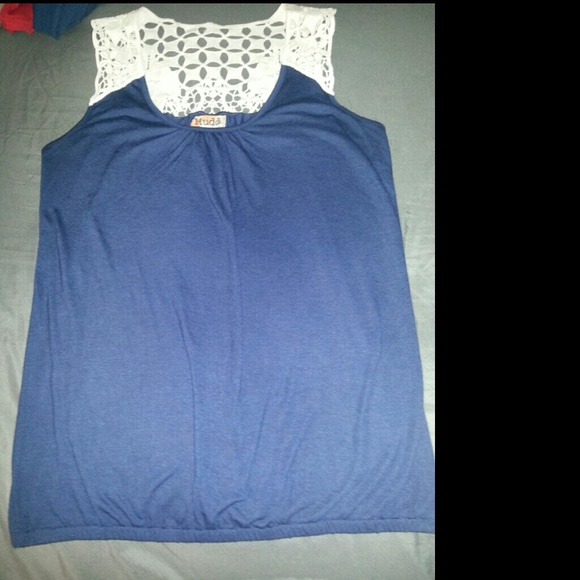 Navy Tank w/ Lace Detail - Picture 1 of 3