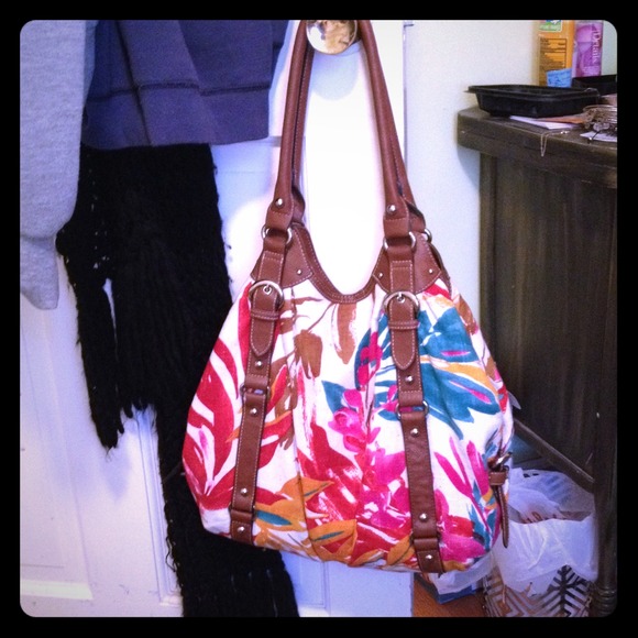 BUNDLE = Colorful purse + Black wedges