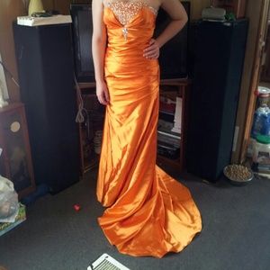 Size 1-2 elastic woven satin prom dress