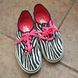 Zebra vans