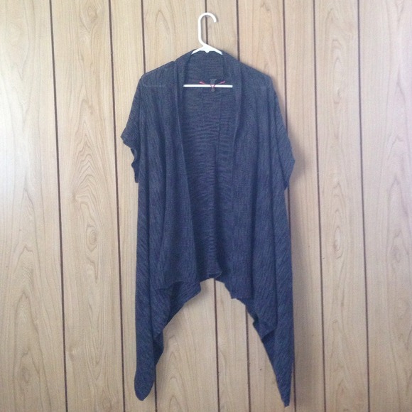 LUCKYBRAND Shortsleeve Wrap Cardigan