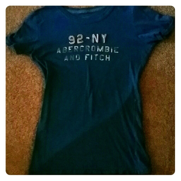 Tshirt - Picture 1 of 1