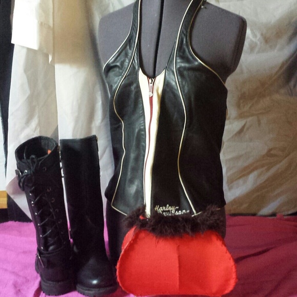 Genuine Harley Davidson, leather halter