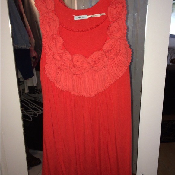 Beautiful coral red tank