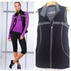 Victoria's Secret VSX workout training vest