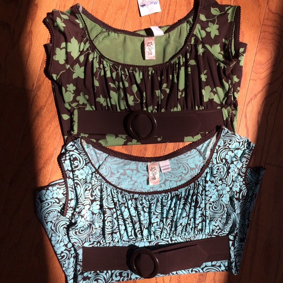 Bundle 2 cute tops & lacy top