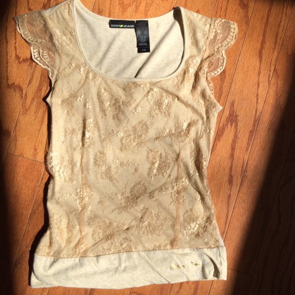 DKNY top
