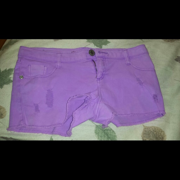 Shorts - Picture 2 of 2