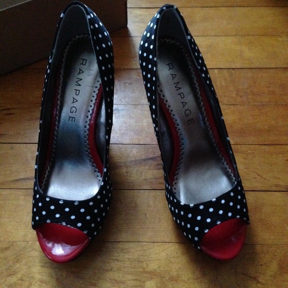 ⚡️ Sale - Satin Polka Dot Heels - Picture 2 of 4