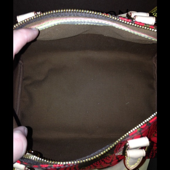 ❤️Louis Vuitton Kusama❤️SOLD - Picture 2 of 4