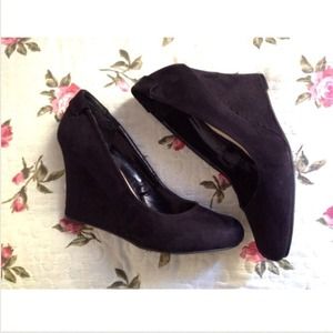 Nine West wedges